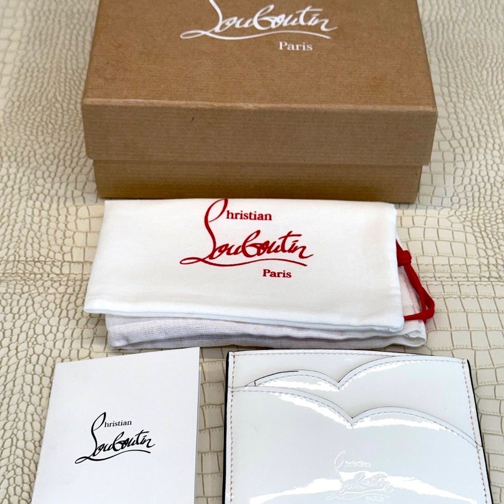 Rare Christian Louboutin Hot Chick Card Case White Patent Leather New